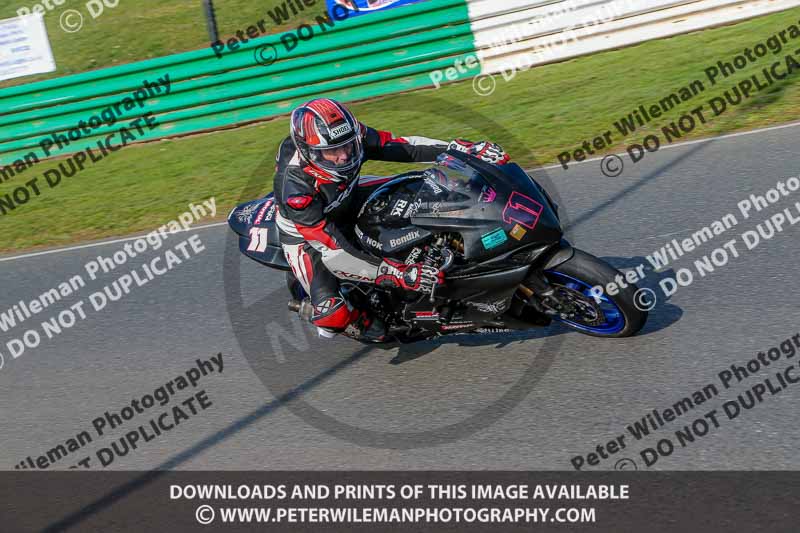 PJM Wedding Photography;enduro digital images;event digital images;eventdigitalimages;mallory park;mallory park photographs;mallory park trackday;mallory park trackday photographs;no limits trackdays;peter wileman photography;racing digital images;trackday digital images;trackday photos